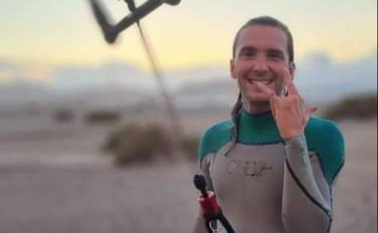 El mundo del kite surf llora la pérdida de Pablo Durán