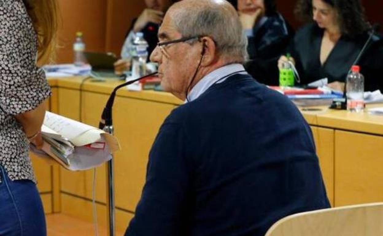 Dimas Martín en un juicio del caso Unión. 