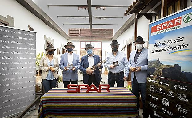 SPAR Gran Canaria celebra el Día de Canarias renovando su patrocinio con Los Gofiones