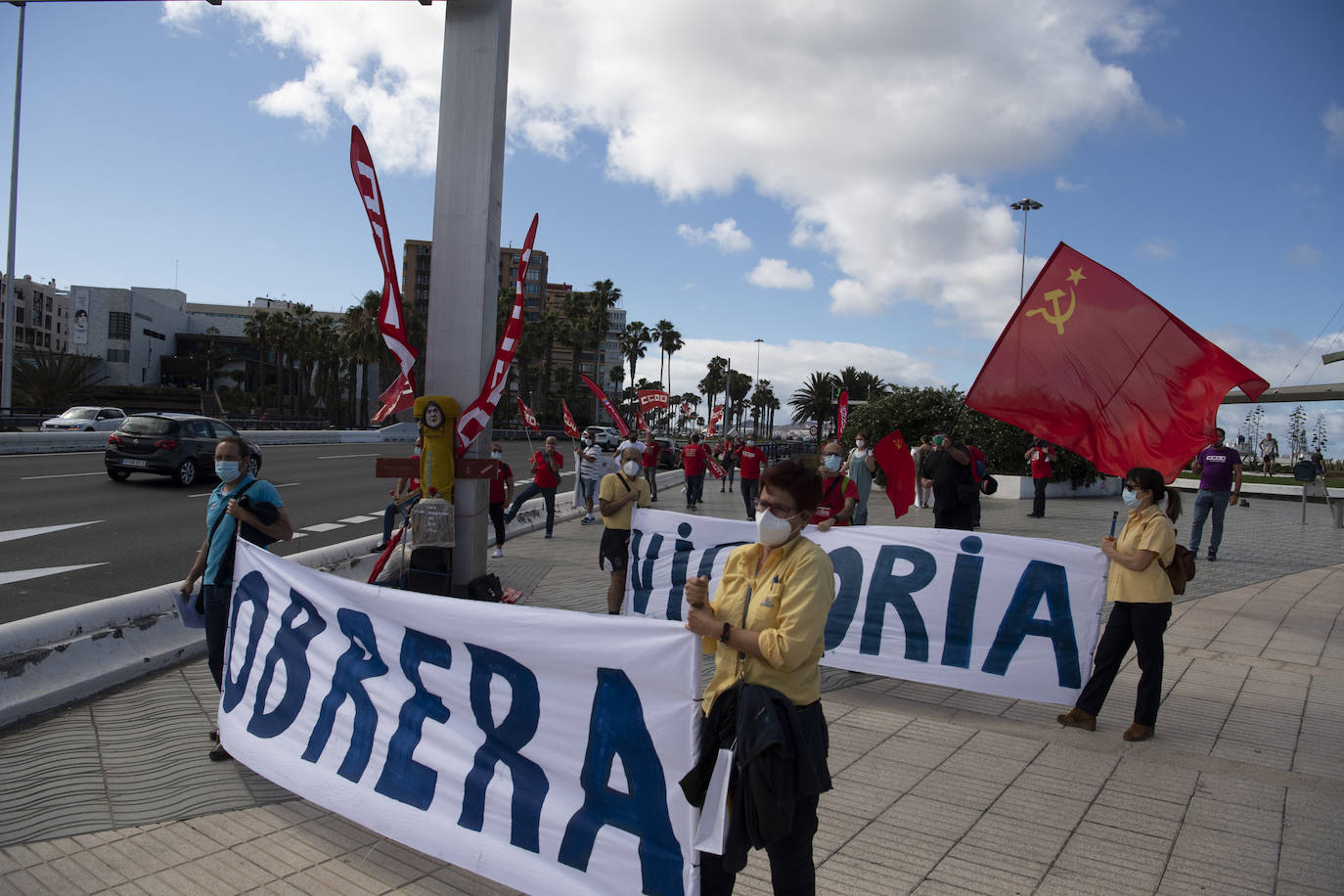 Fotos: Protesta laboral en plana Avenida Marítima