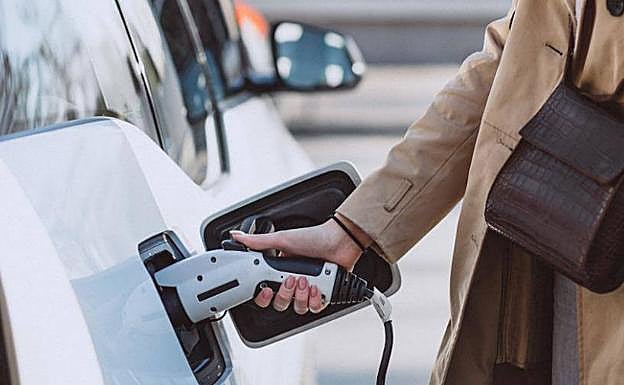 Las matriculaciones se disparan un 178% en mayo, pero caen un 24% respecto a 2019