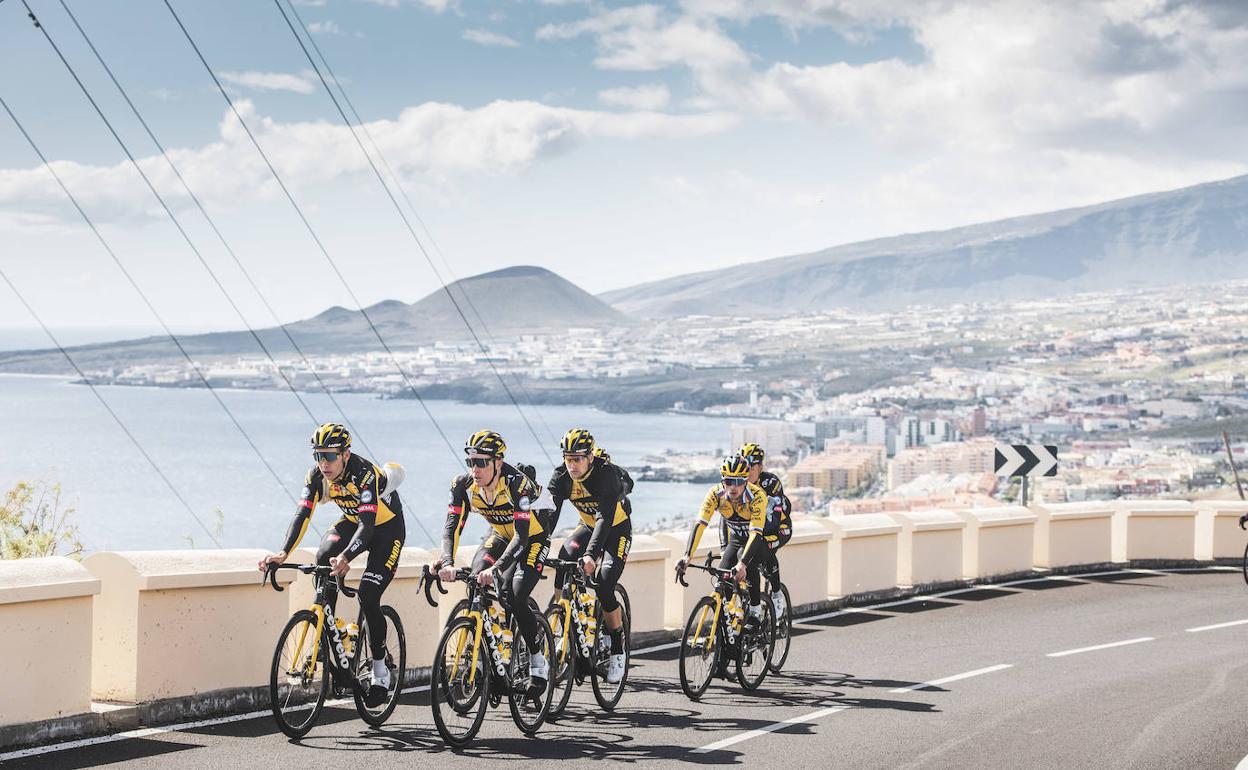 Canarias se consolida como destino de primer nivel para el entrenamiento del ciclismo profesional