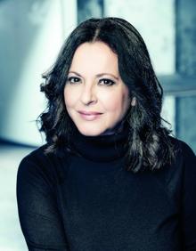 Imagen secundaria 2 - Olga Cerpa, portada de la revista C7