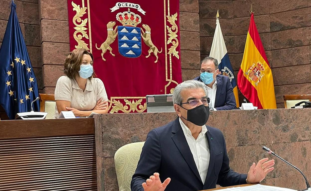 Canarias demandará una respuesta europea solidaria y vinculante ante la inmigración en las RUP