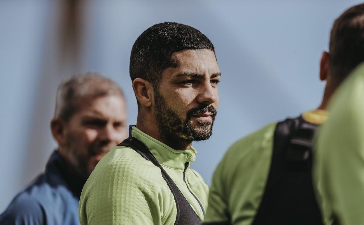 Álex Suárez, pensativo en Barranco Seco el pasado curso. 