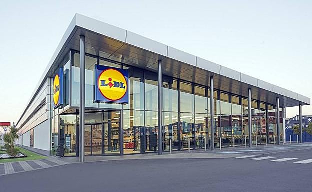 Lidl redobla su compromiso con España en 2020: crea 2.000 empleos e incrementa un 13% sus compras nacionales hasta los 5.200 millones
