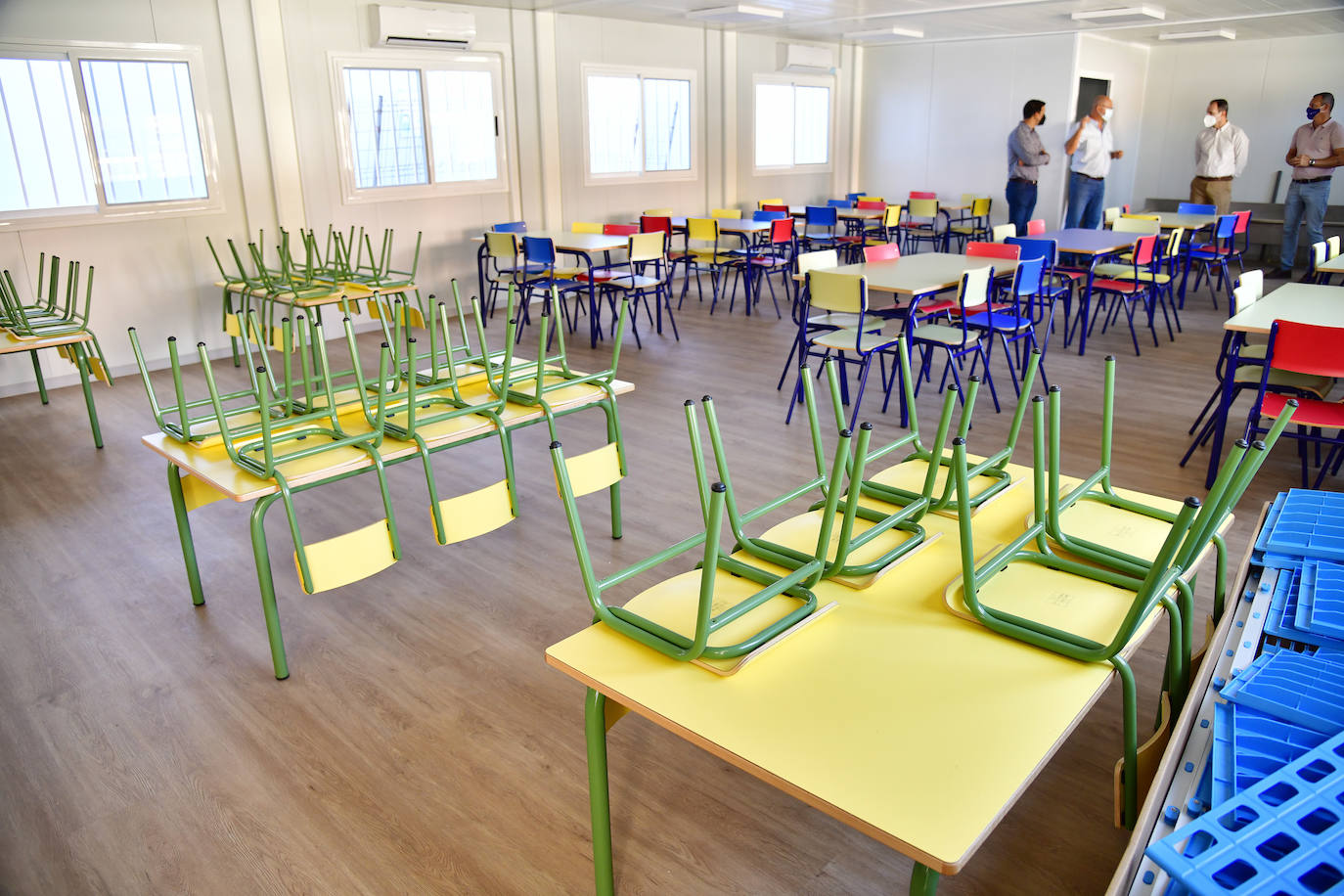 Canarias reducirá alumnos por aula y contratará 600 profesores para el próximo curso
