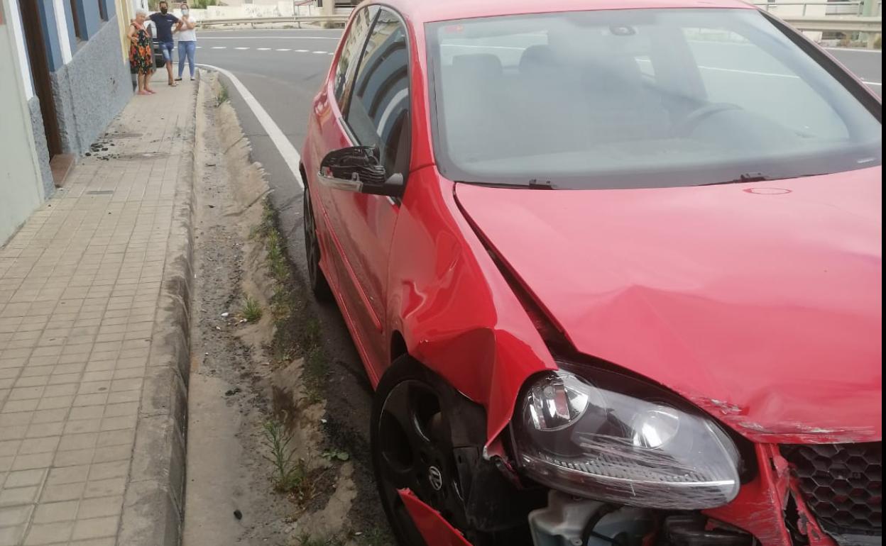 Estado en el que quedó el coche accidentado. 