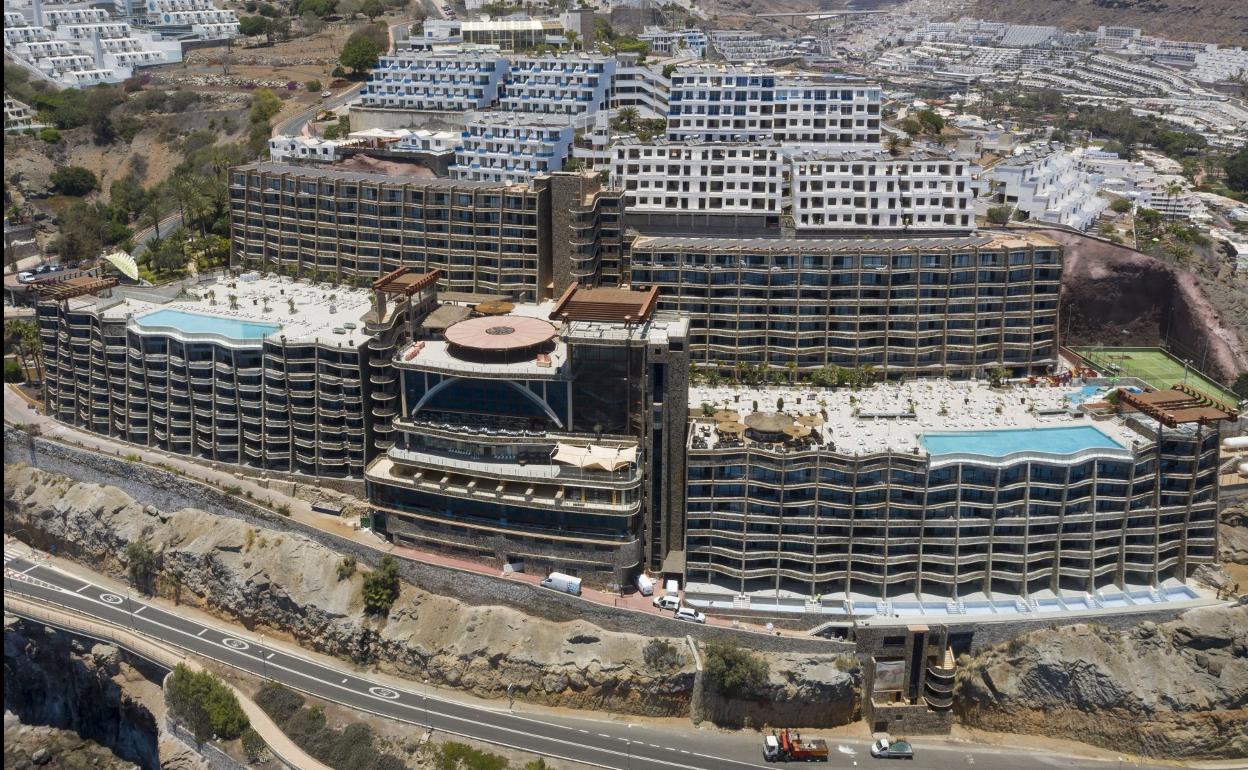 Imagen del Gloria Palace Amadores Thalasso & Hotel, que cuenta con una planta fotovoltaica y de biomasa. 