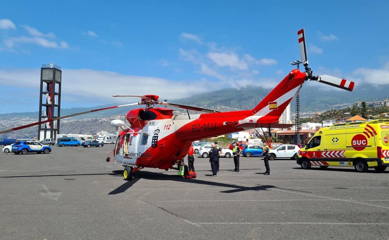 Imagen del traslado de la fallecida