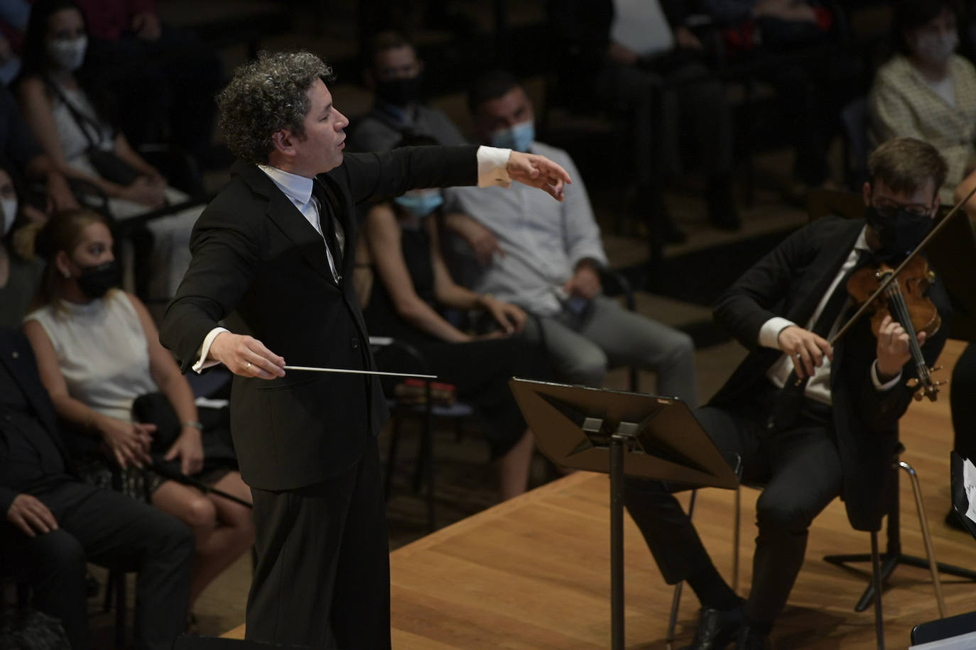 Fotos: Concierto de Dudamel en el auditorio Alfredo Kraus