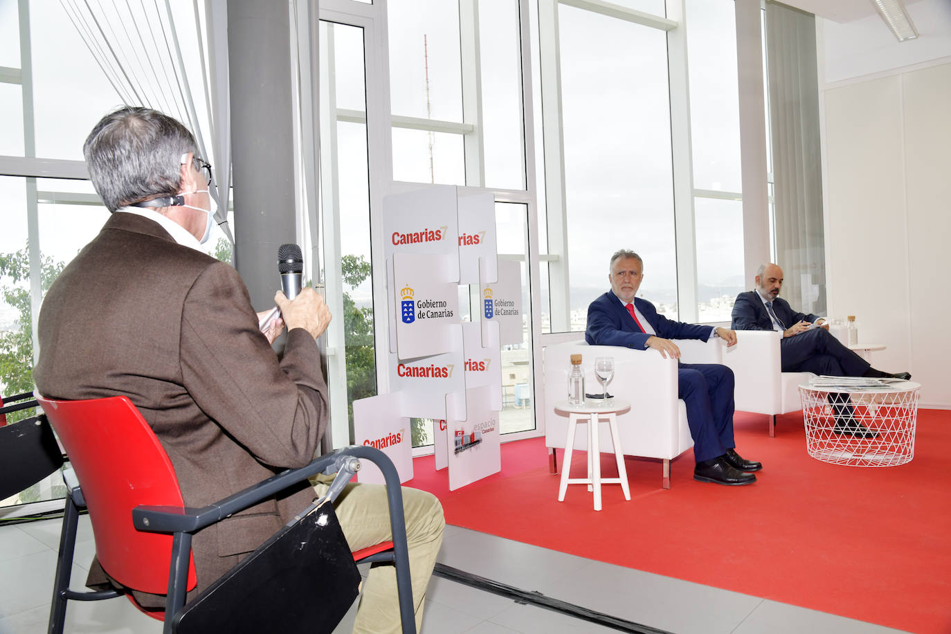 Fotos: Foro Canarias Reactiva en CANARIAS7