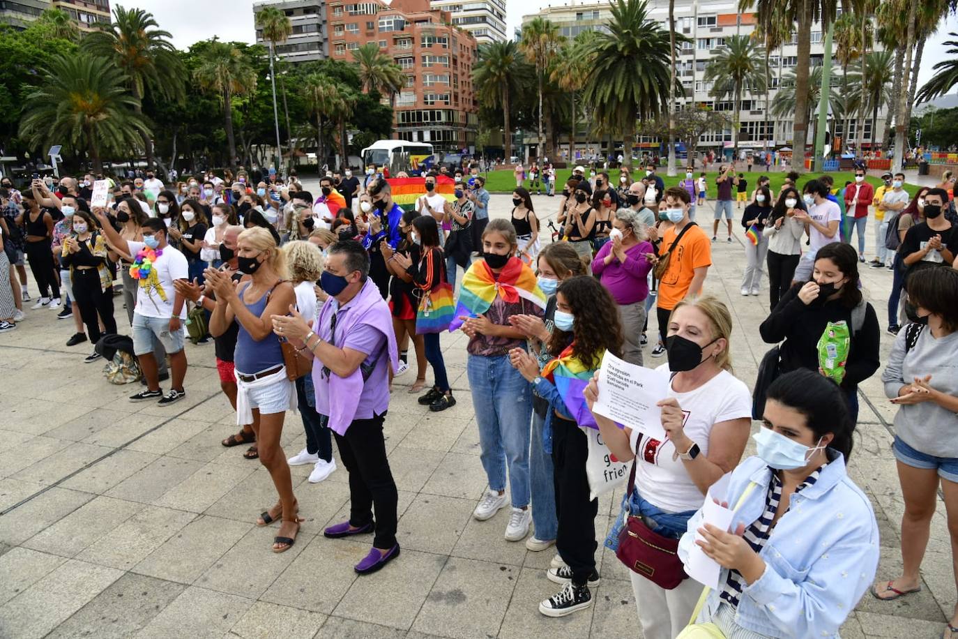 Fotos: Canarias se concentra por el asesinato de Samuel