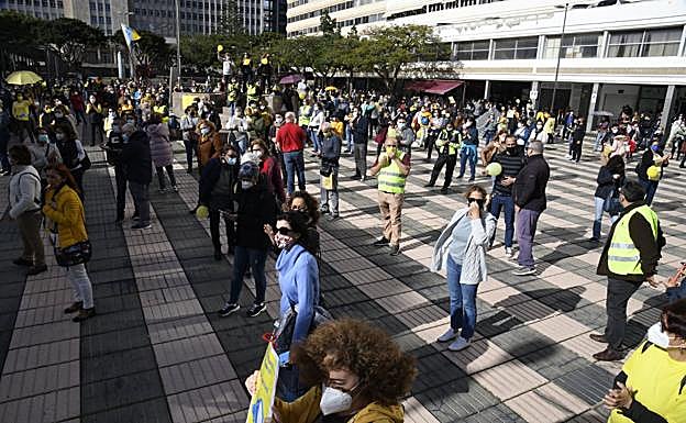 Los empleados públicos temporales de la comunidad autónoma, en una de sus protestas. 