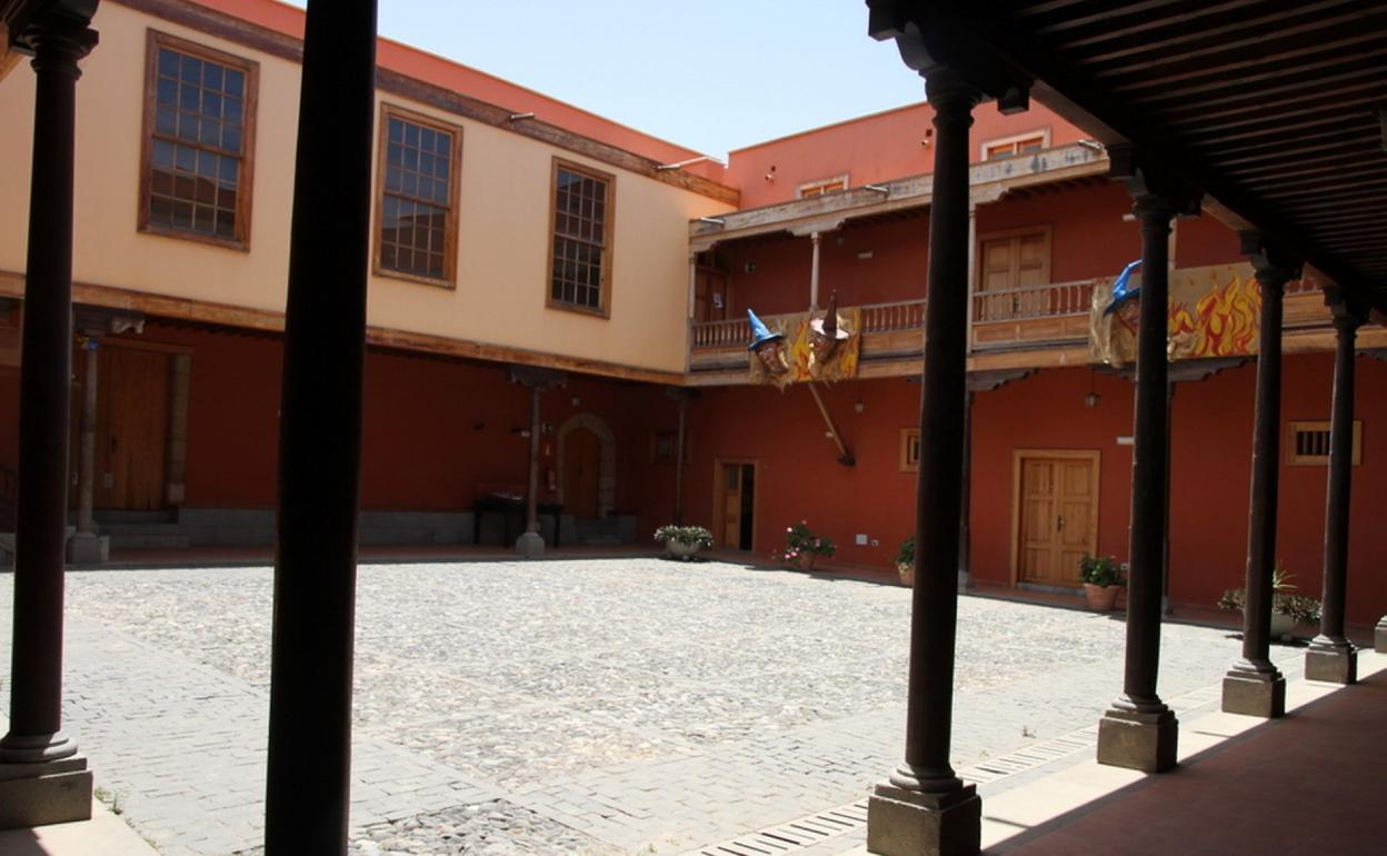 Vista del patio de la Casa Condal, sede de numerosos eventos organizados por el Ayuntamiento. 