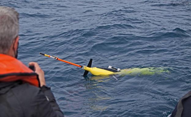 Un planeador submarino de Canarias inicia una misión científica de observación oceánica en Fisterra 