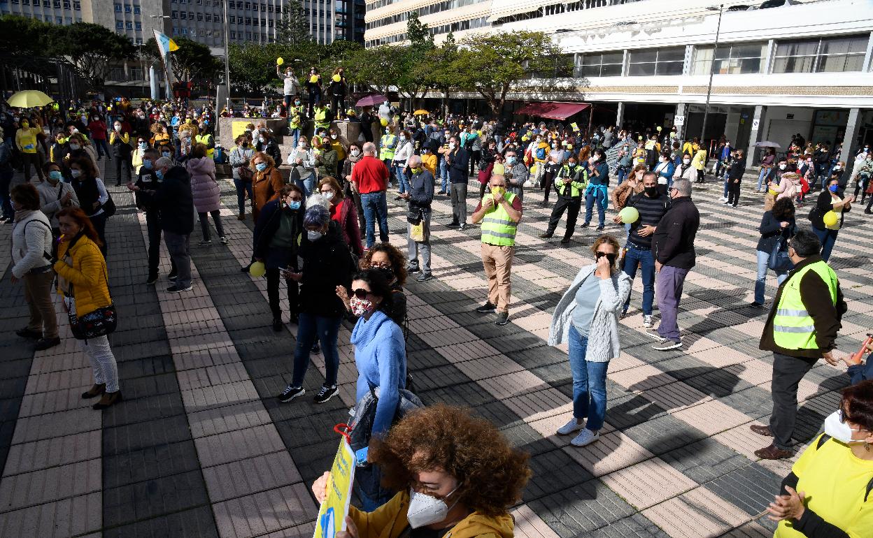 Imagen de una de las últimas protestas frente a la Presidencia del Gobierno de Canarias. 