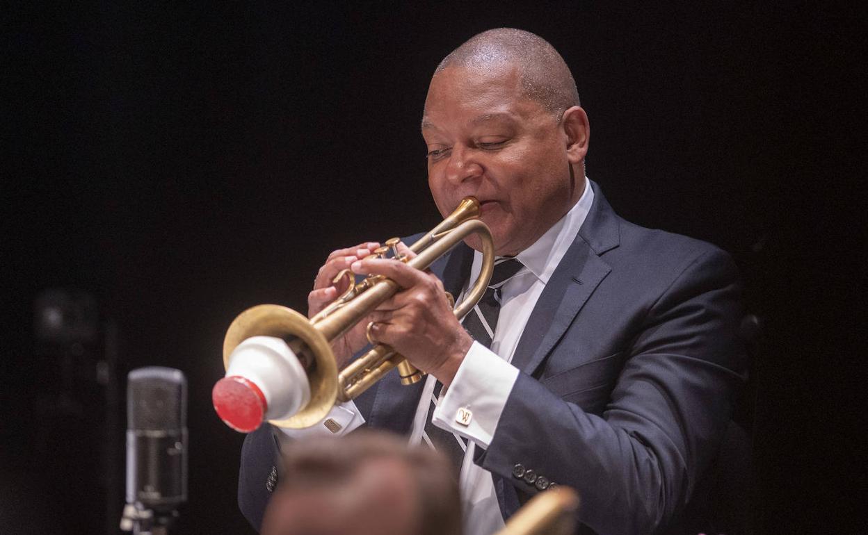 Wynton Marsalis. 