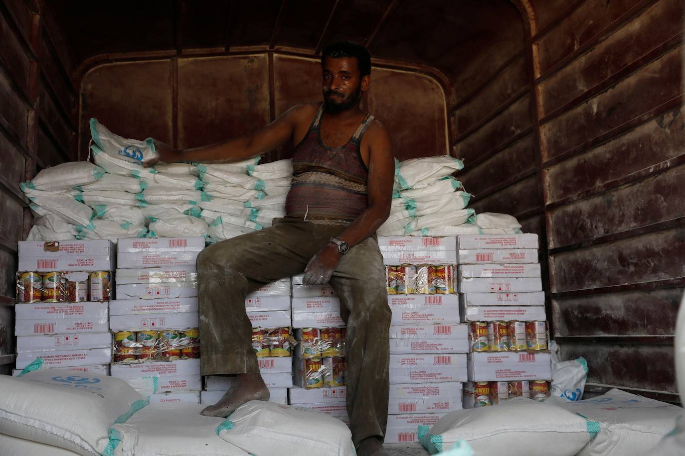 Fotos: La ONU lleva alimentos a Yemen