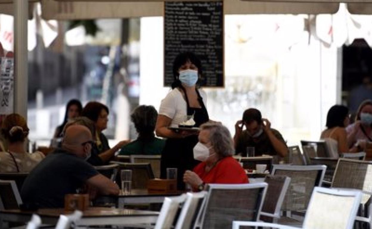 Canarias, cuarta con mayor subida de salarios pactados en convenio