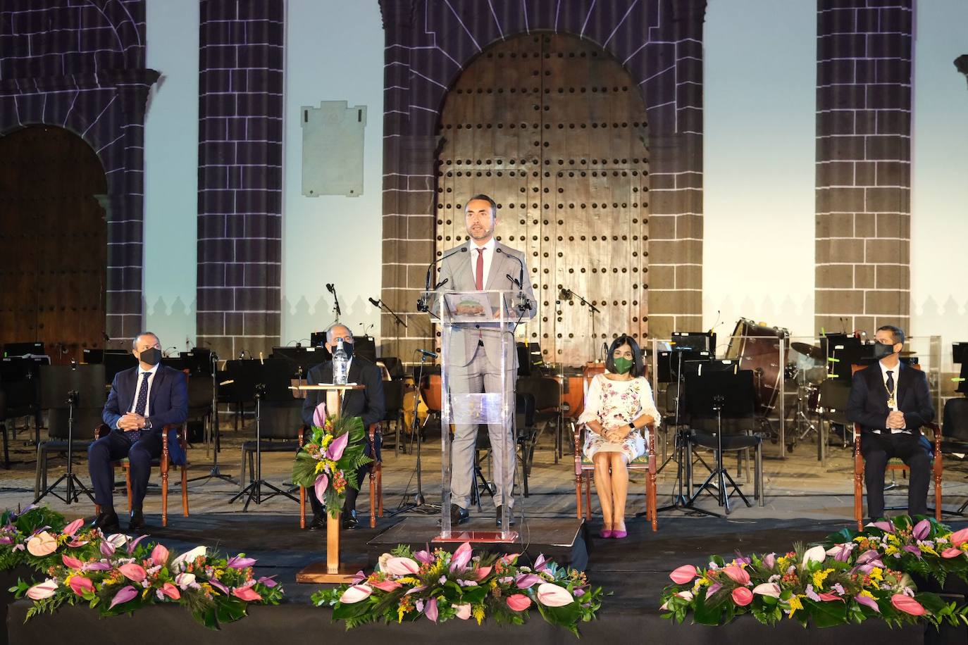 Fotos: Arrancan las Fiestas del Pino con el pregón de Carolina Darias