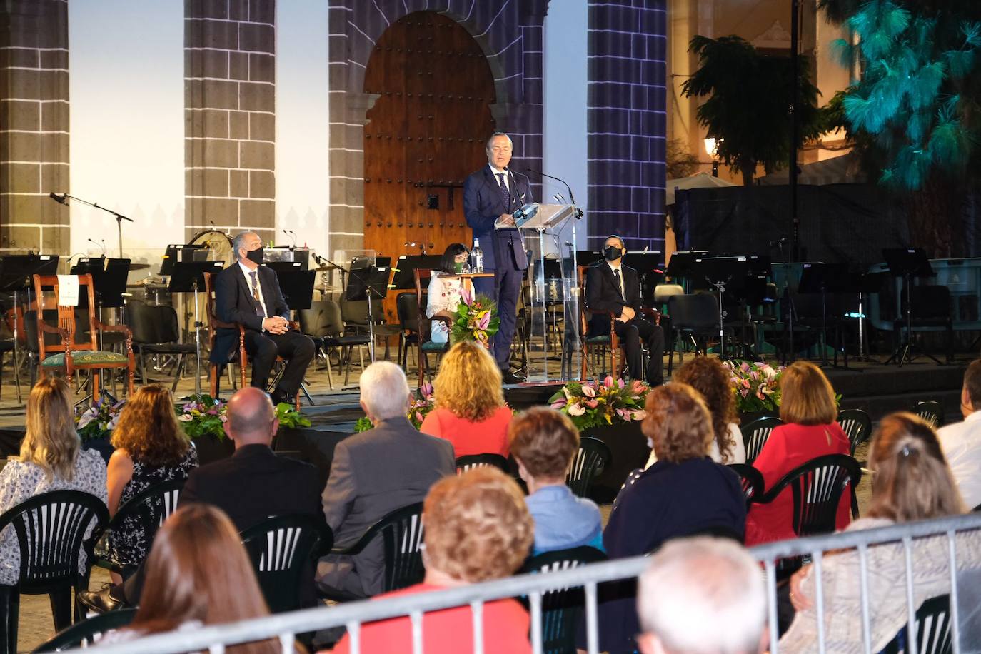 Fotos: Arrancan las Fiestas del Pino con el pregón de Carolina Darias