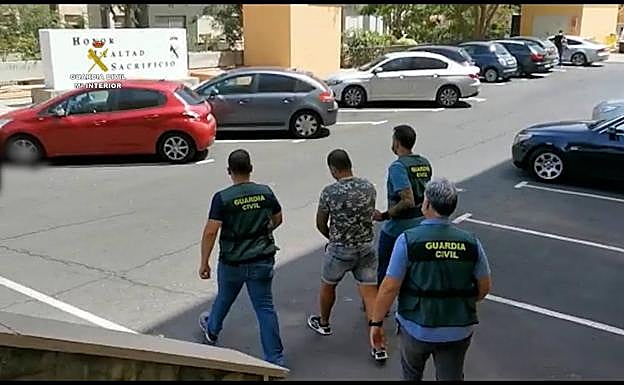 La Guardia Civil detiene a un hombre en Tenerife por terrorismo yihadista