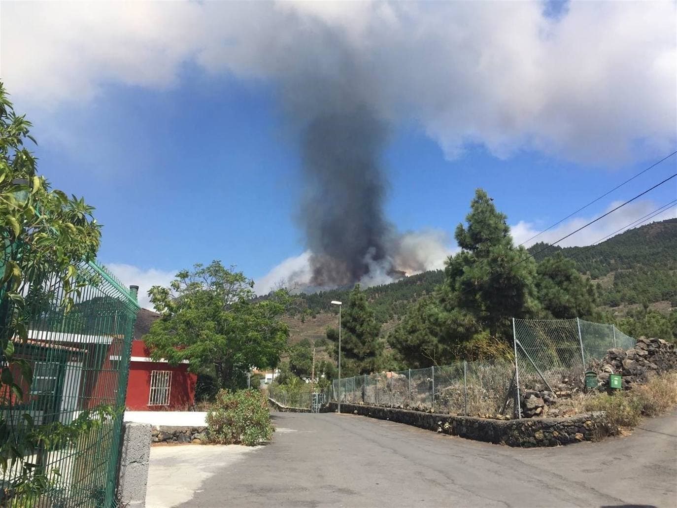 Fotos: Comienza una erupción volcánica en la Cumbre Vieja de La Palma