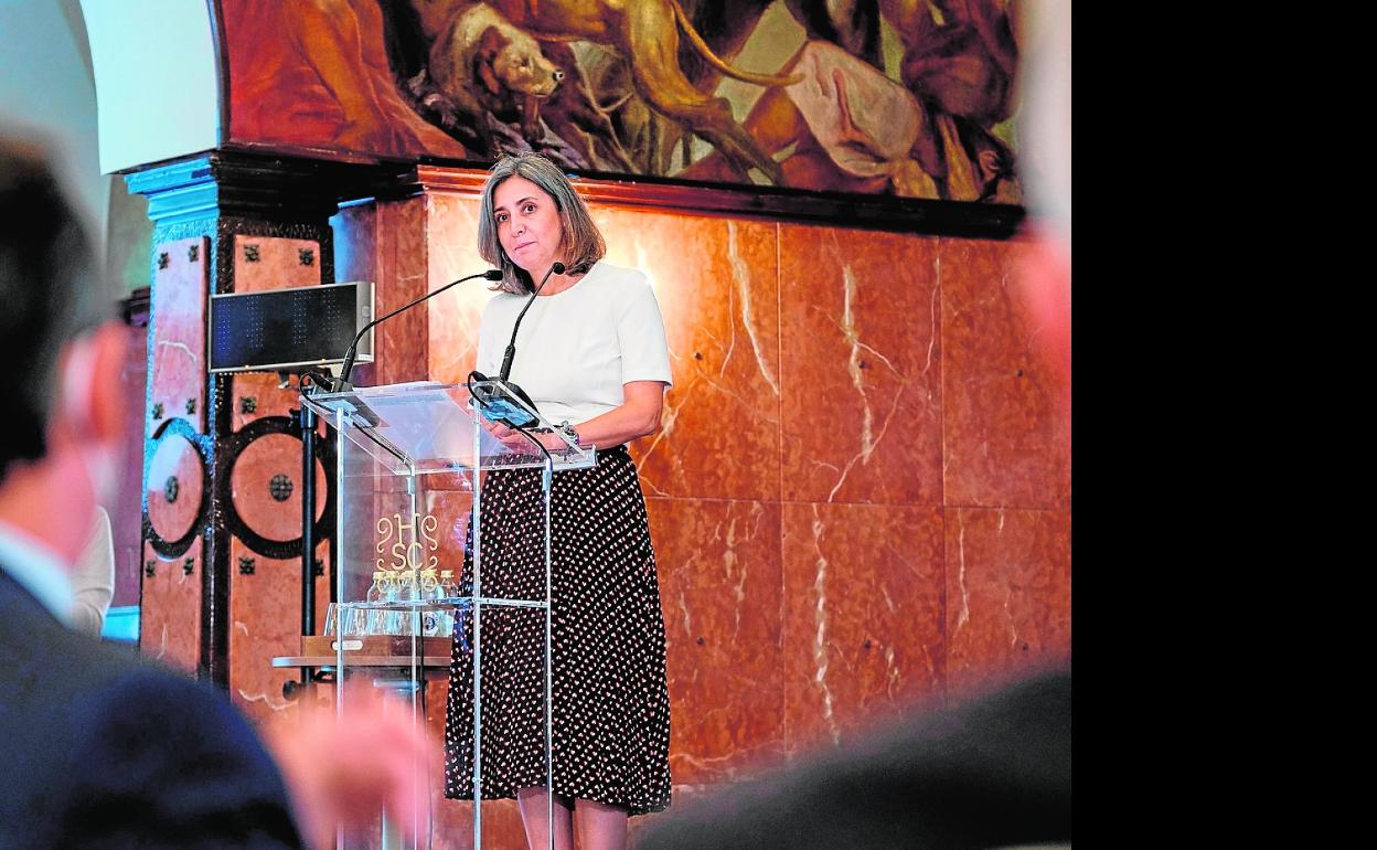 La directora de ERA, en el foro celebrado la pasada semana y organizado por Binter. 