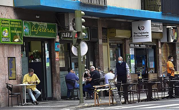 El Ayuntamiento revisará la continuidad de las 1.108 terrazas exprés a partir del mes de enero