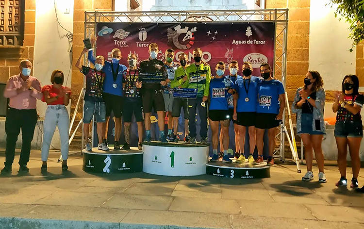 Equipo masculino vencedor. 