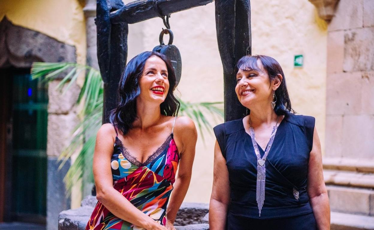 Magdalena Padilla e Isabel Torres. 