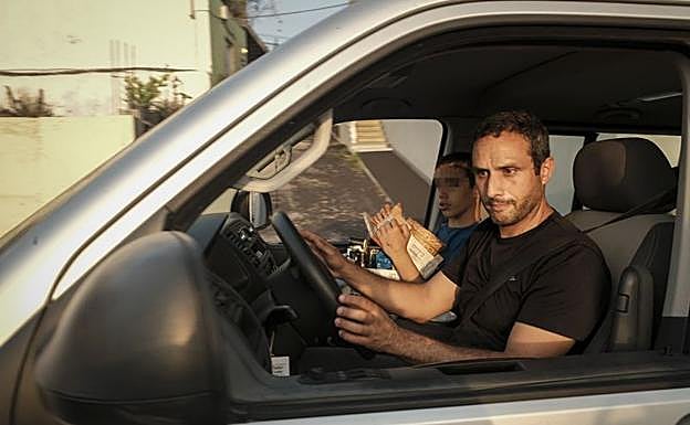 Un ejército de brazos amigos al servicio de Tadeo