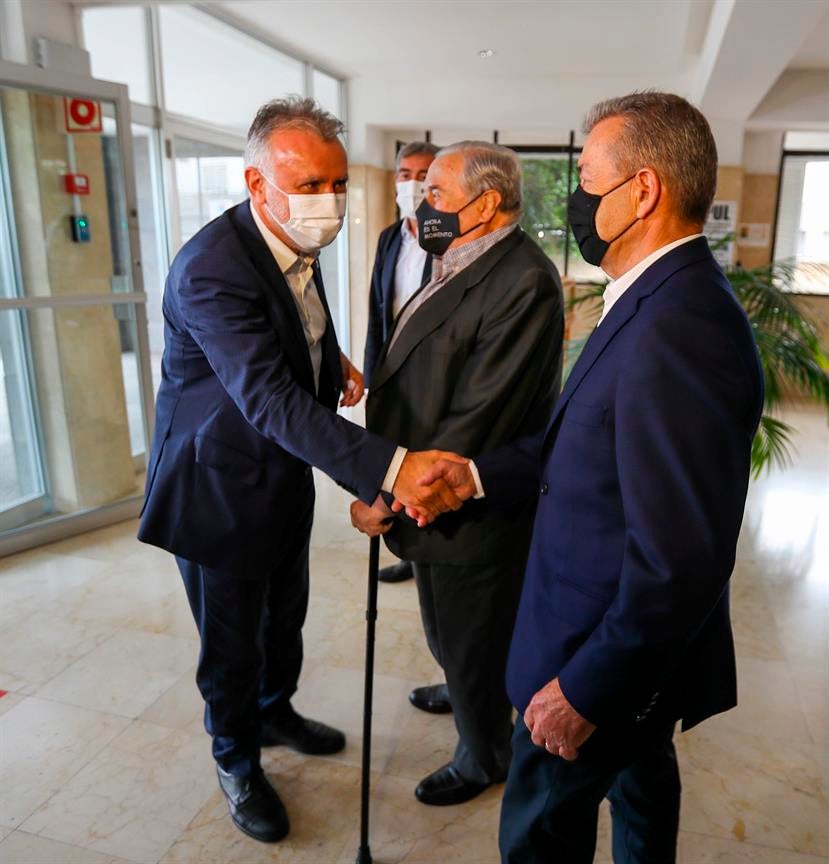 Fotos: Debate Fiscalidad