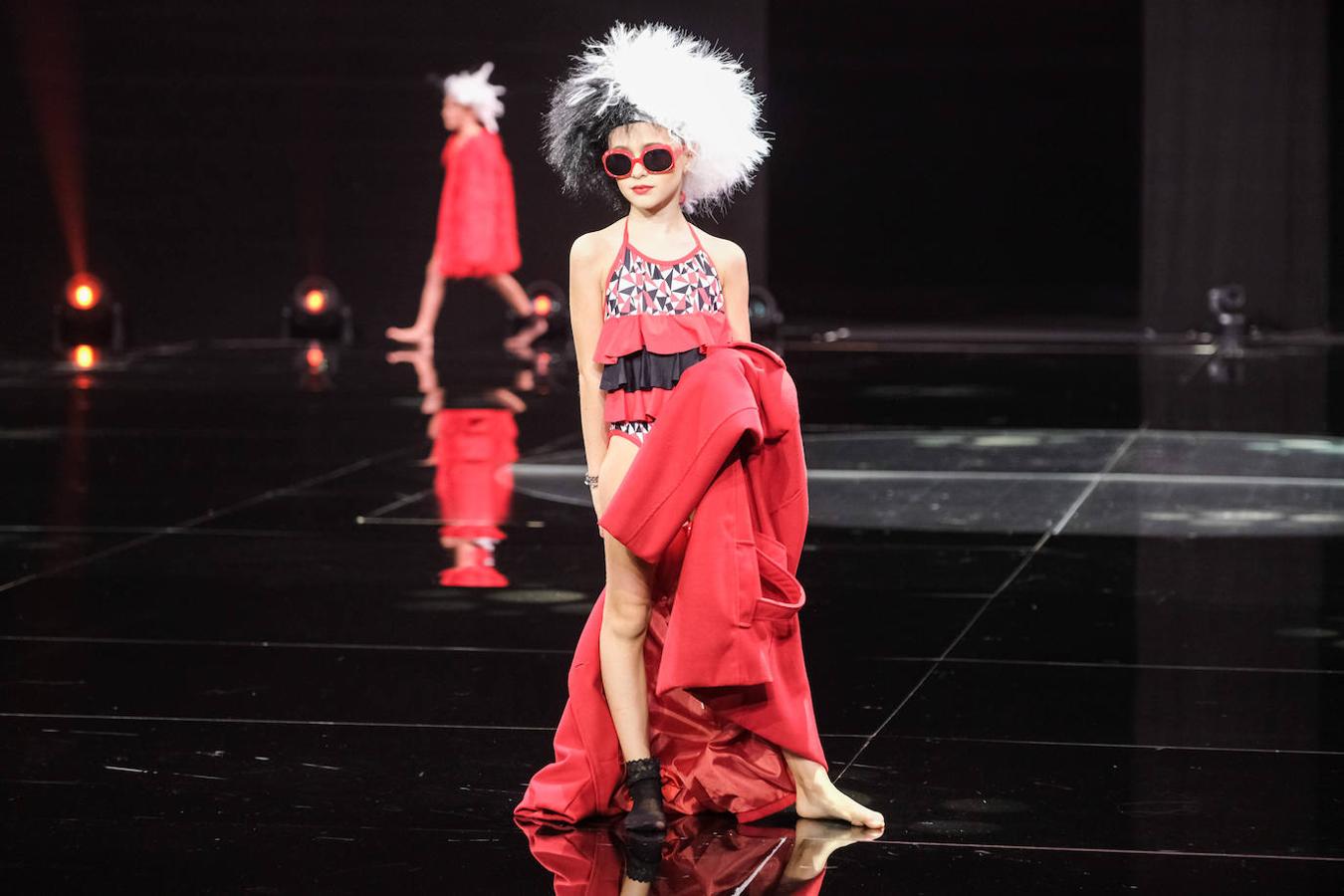 Fotos: Desfile de moda de baño infantil