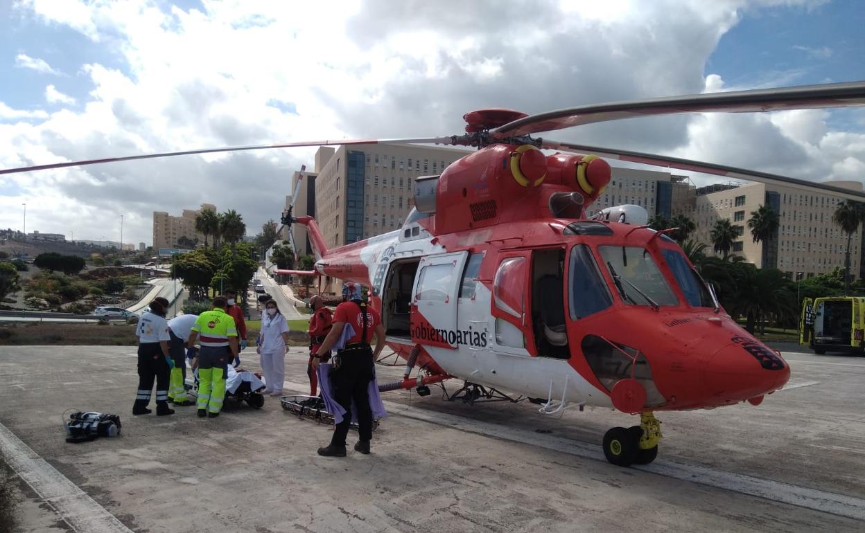 Helicóptero con la víctima. 