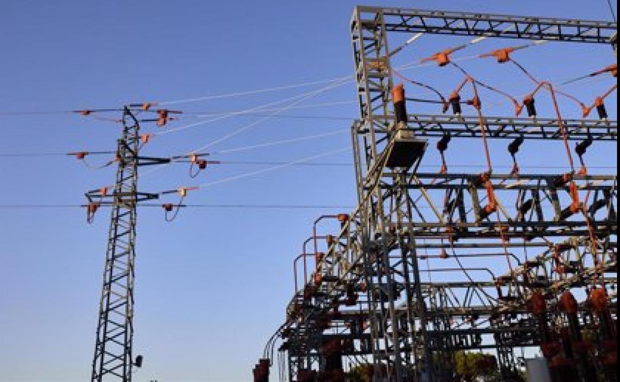 Los precios industriales se disparan en Canarias