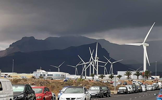 Sábado con nubes y lluvia débil en Canarias