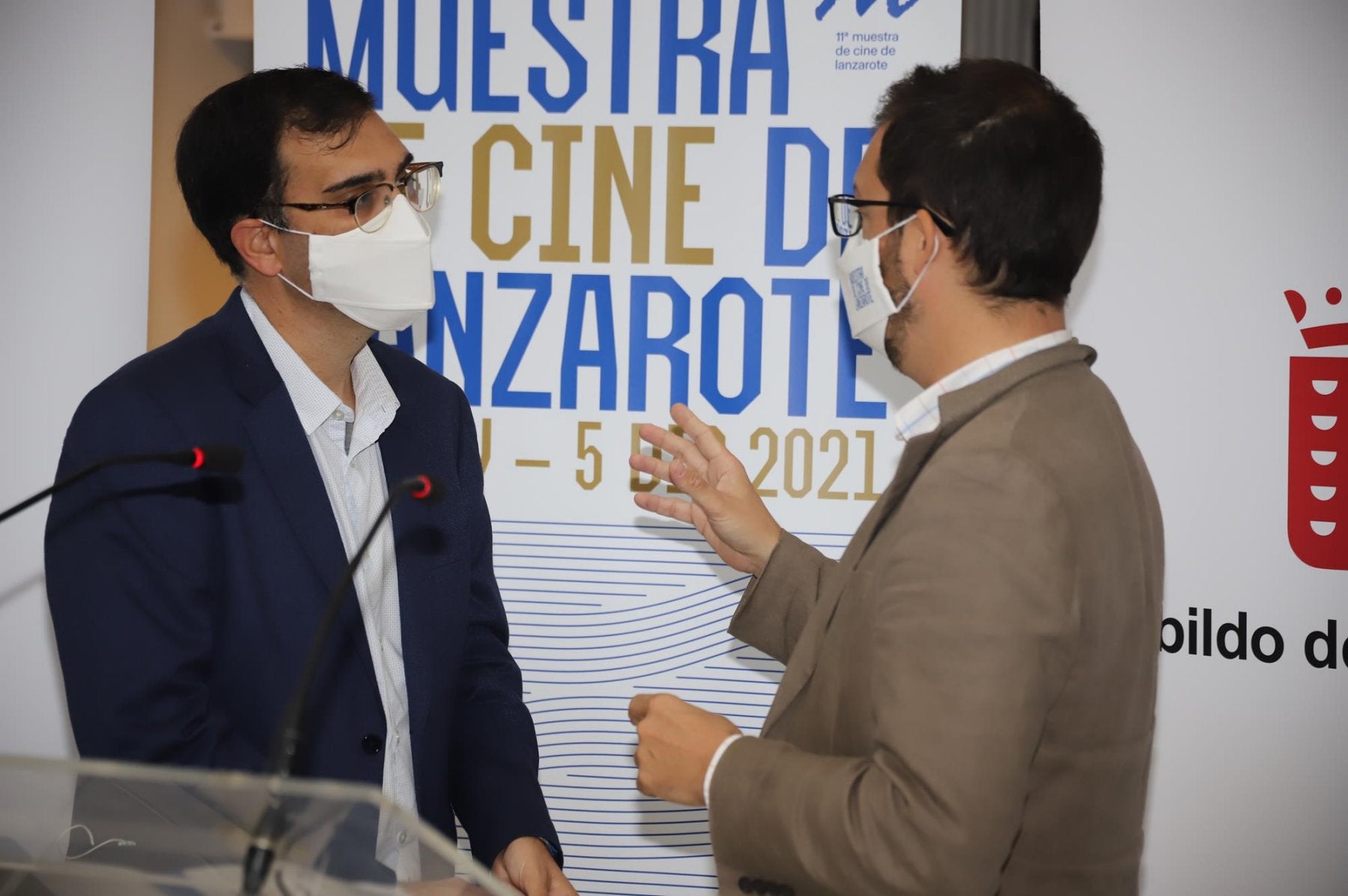 Alberto Aguiar (izquierda) y Javier Fuentes Feo, este miércoles, durante la presentación de esta 11ª edición de la Muestra. 