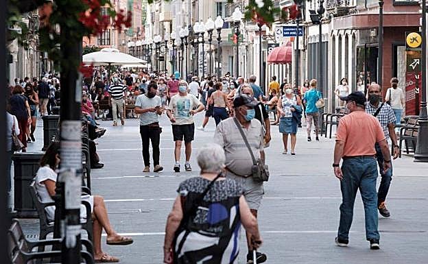 Canarias suma 494 contagios y dos muertes por covid