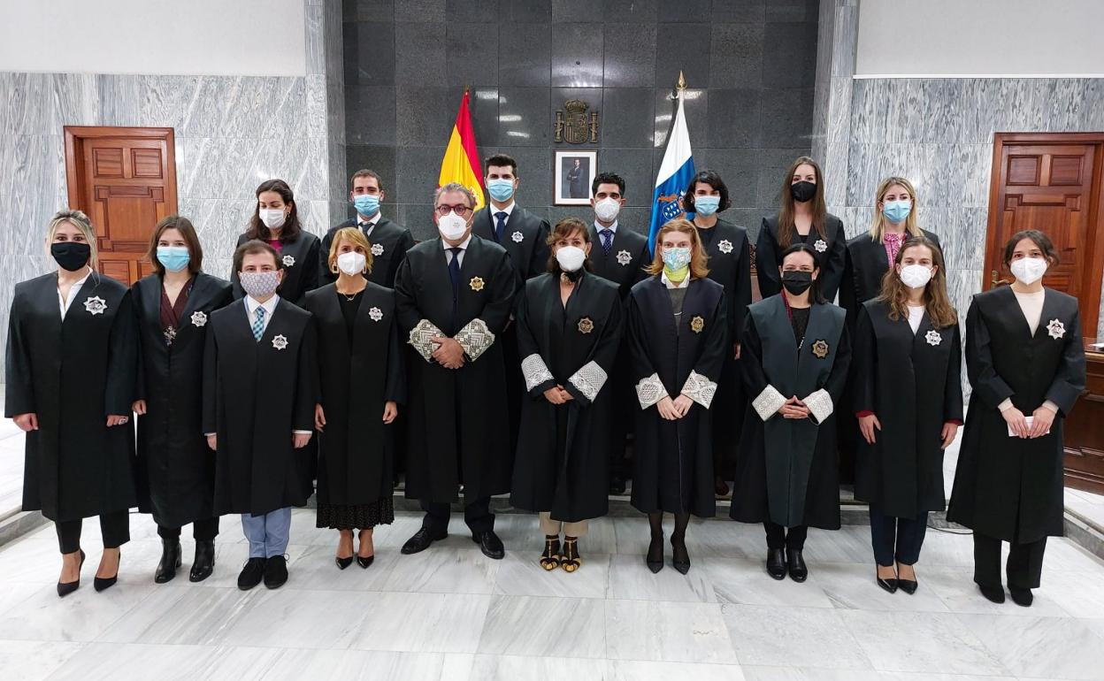 Las imágenes corresponden al acto celebrado en el Palacio de Justicia de San Agustín. 