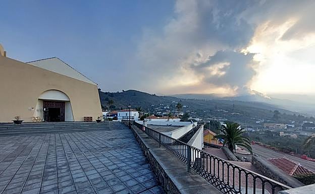 El frecuentado mirador de Tajuya vacío fue una de las estampas que dejó el confinamiento ordenado durante la mañana de ayer. 