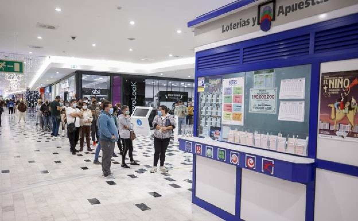 Loterías paga más de 1.271 millones de euros del Sorteo de Navidad 2021