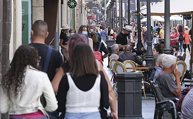 Canarias notifica 120 brotes nuevos con 541 casos