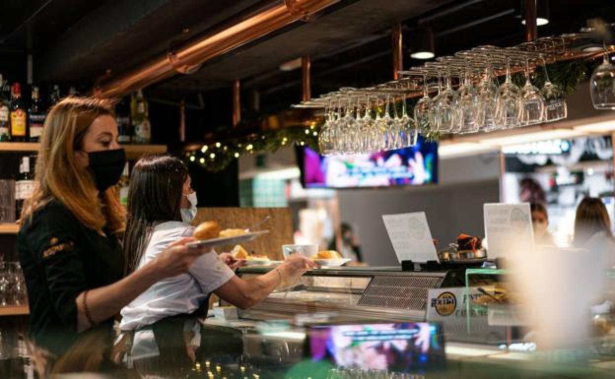 La contratación temporal crece un 26,8% en Canarias, en 2021