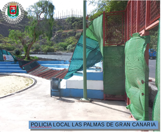 Fotos: El viento causa incidencias en la capital