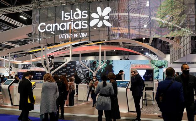 Stand de las Islas Canarias durante su inauguración en la Feria Internacional de Turismo de Madrid (FITUR), este miércoles