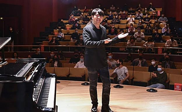 Lang Lang mantiene «el fuego» vivo