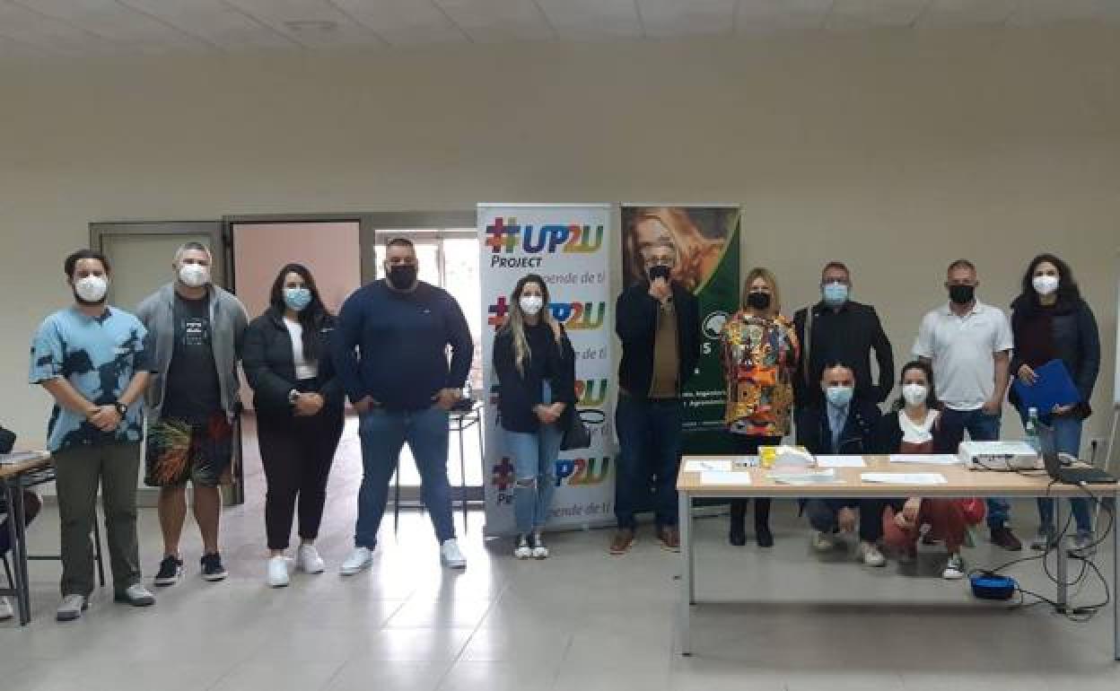 15 jóvenes se forman gracias al convenio entre el Cabildo majorero y 'Up2u Project'