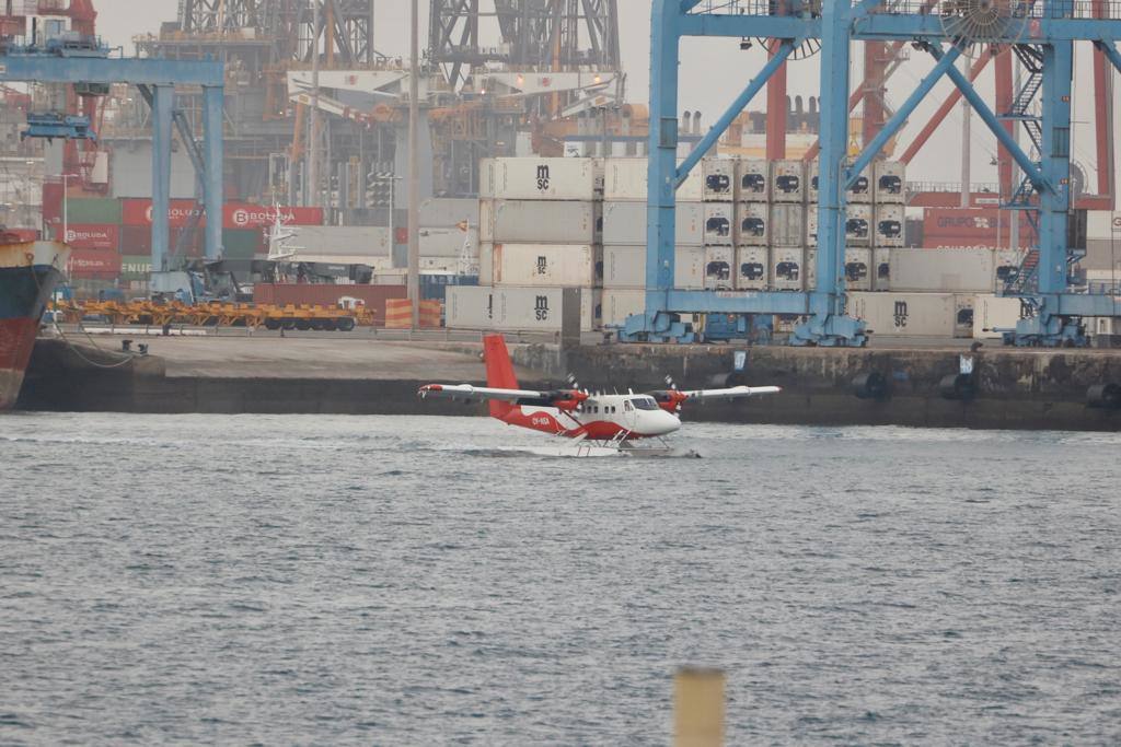 Fotos: Imágenes de la llegada del hidroavión en Las Palmas de Gran Canaria